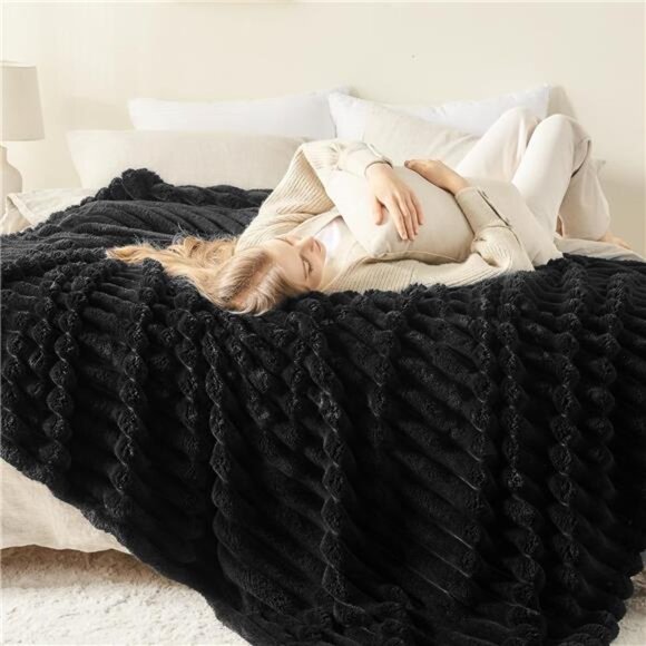 Super Soft Throw Blanket Black Ribbed Premium Silky Flannel Fleece 50"x60" - Picture 5 of 6